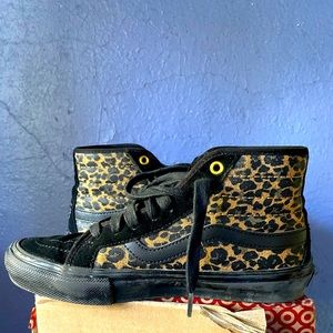 Vans leopard print sk8-hi Cher Strauberry edition